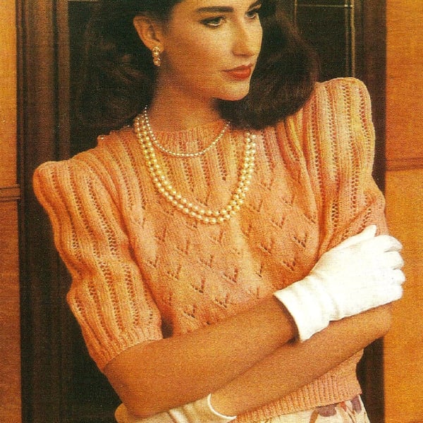VINTAGE KNITTING PATTERN Ladies Nostalgia Top