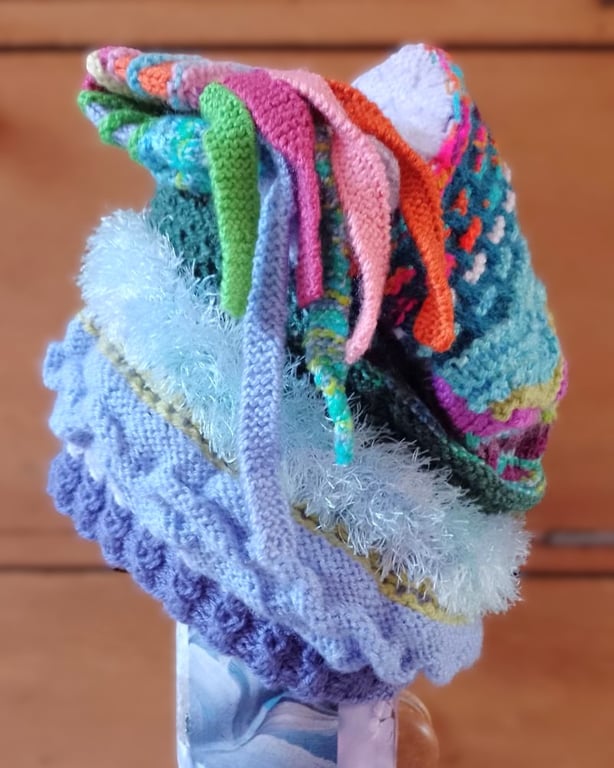 "Carnival" hand knitted trailing hat