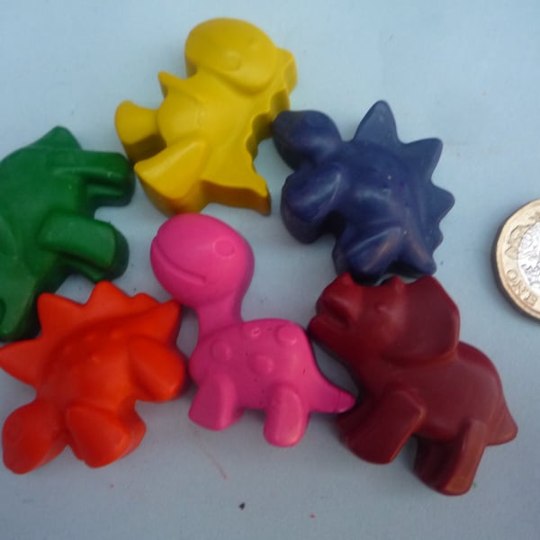 dinosaur novelty handmade wax crayons x 6 crayons