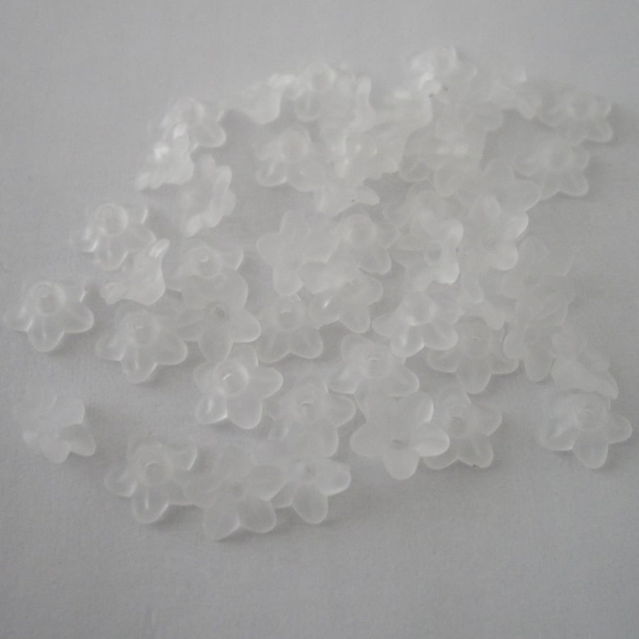 50 x 10mm Frosted Transparent White Lucite Flower Beads