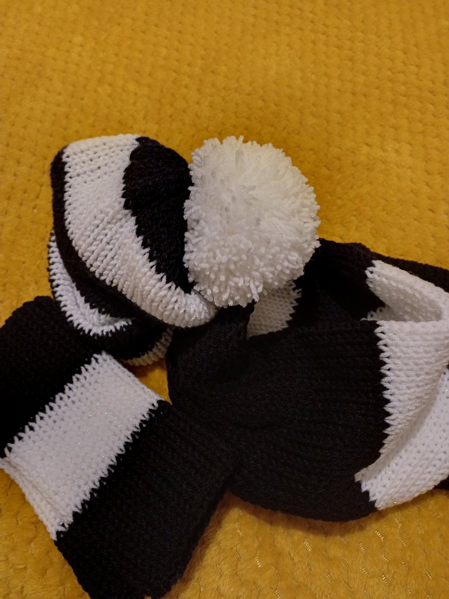 Wooly hat Beanie set