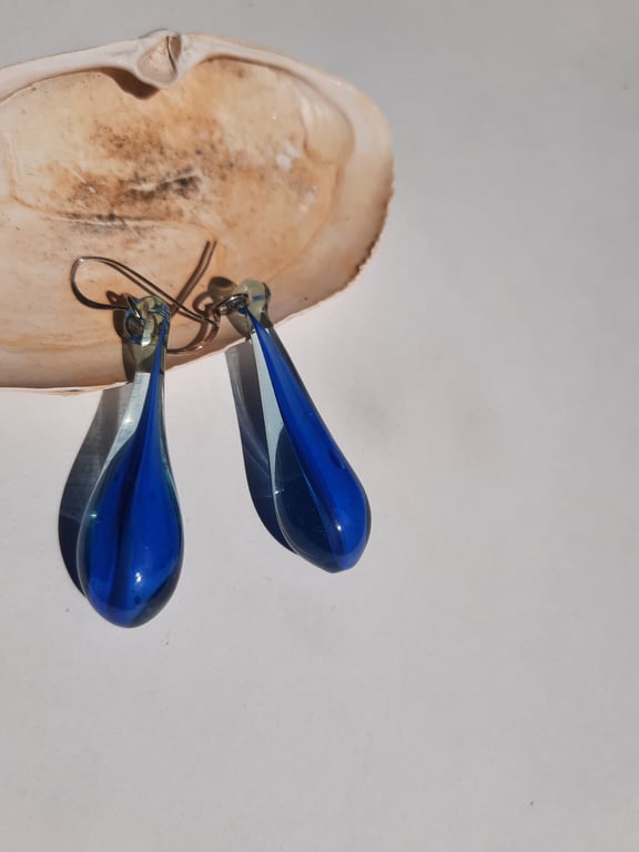 Blue Teardrop Glass Earings 