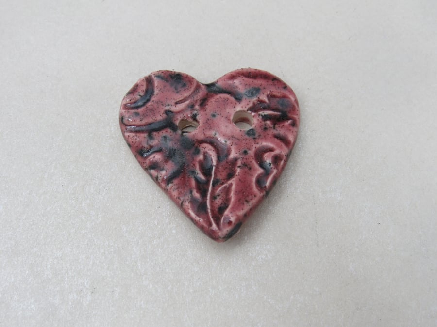 Medium Speckled Rose Brocade Texture Heart Shaped Ceramic Button