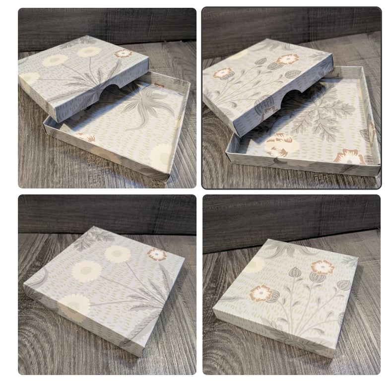 Two ultra-thin gift boxes with separate lids - 'Light Florals'