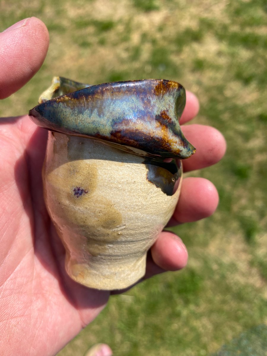 Decorative ceramic flower pot (585)