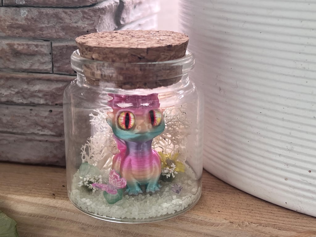 Baby Dragon Jar