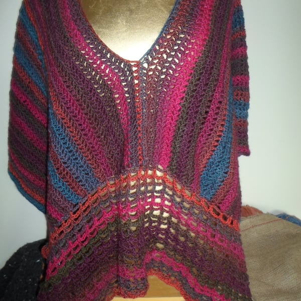 CROCHET FREE- SIZE TABBARD,  WRAP  IN VARIEGATED YARN WITH WOOL 