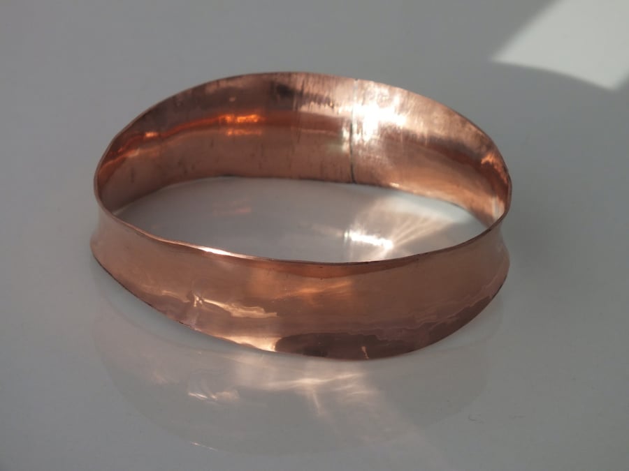 Small anticlastic copper bangle