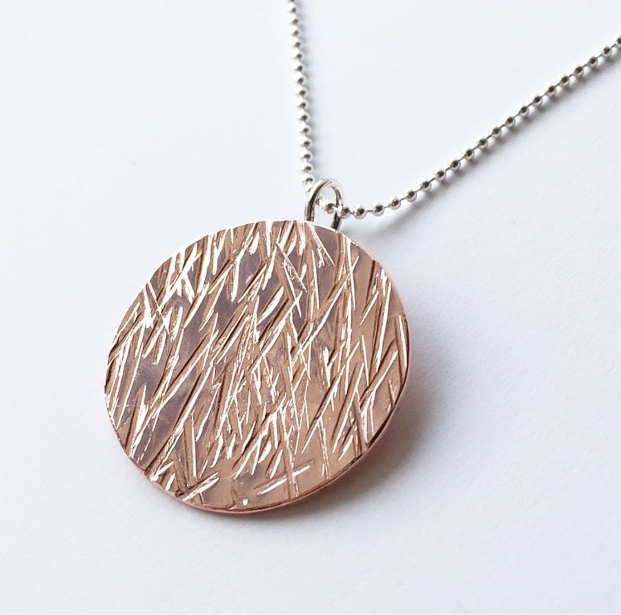 Copper meadow medallion and chain UNISEX