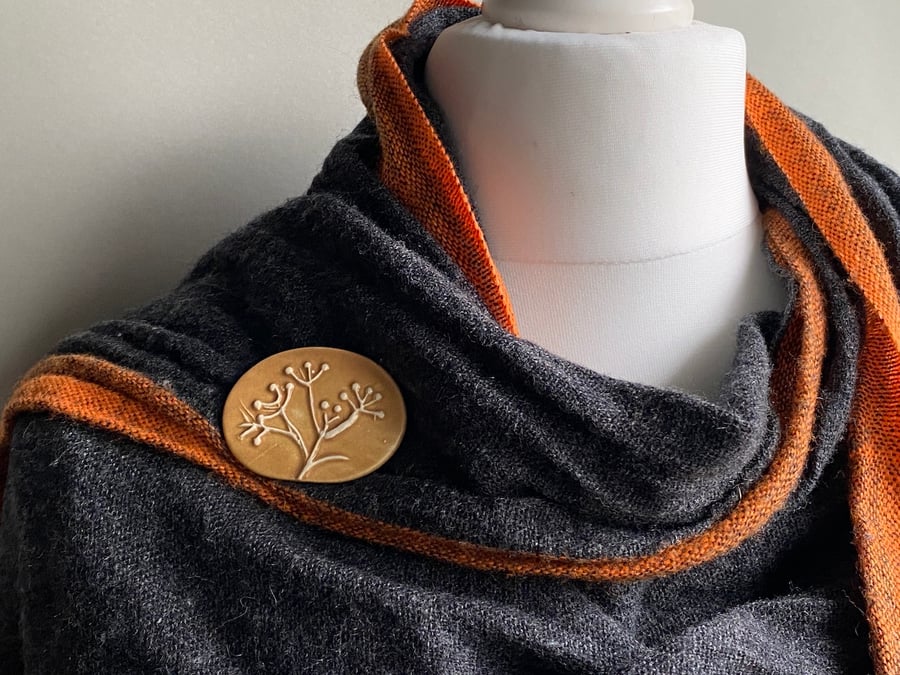 Handmade Ceramic Oval Botanical Brooch in Ochre