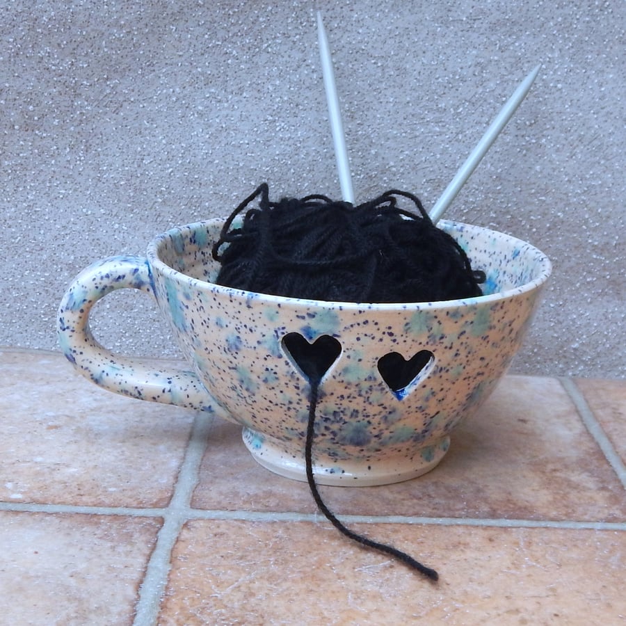 Yarn bowl crochet wool hand thrown ceramic pottery handmade wheelthrown
