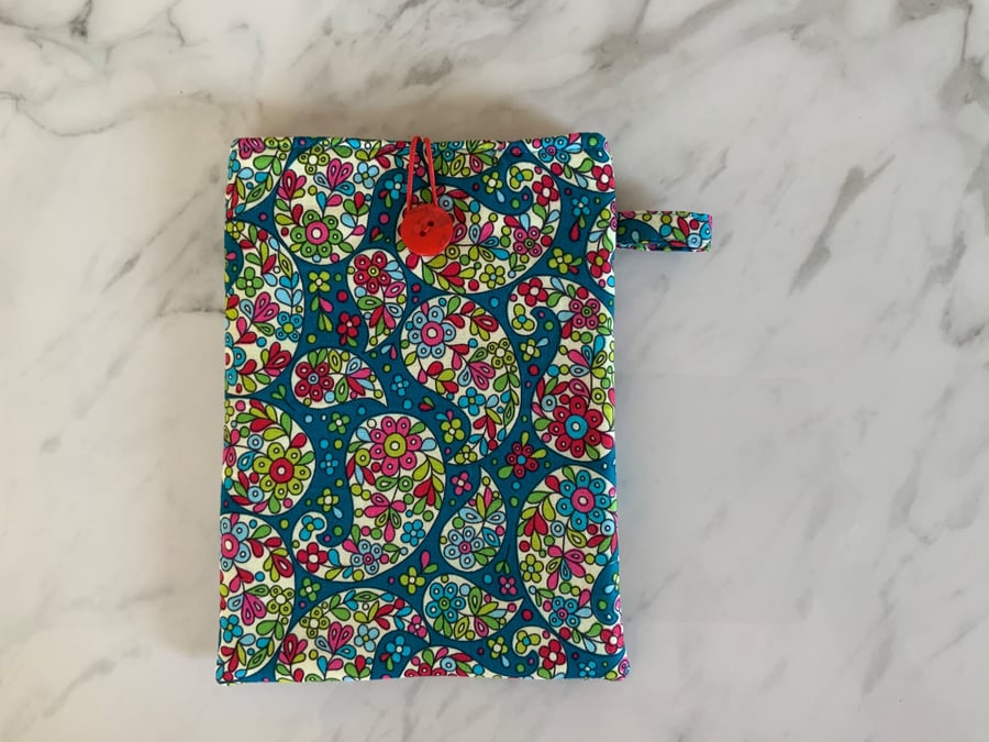 Kindle protective cover, paisley design in green tones