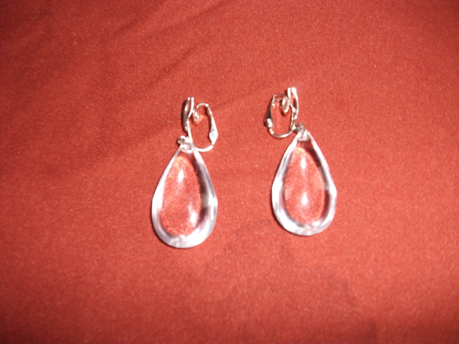 Clear Pear Drop shaped earrings with silver plate earclips