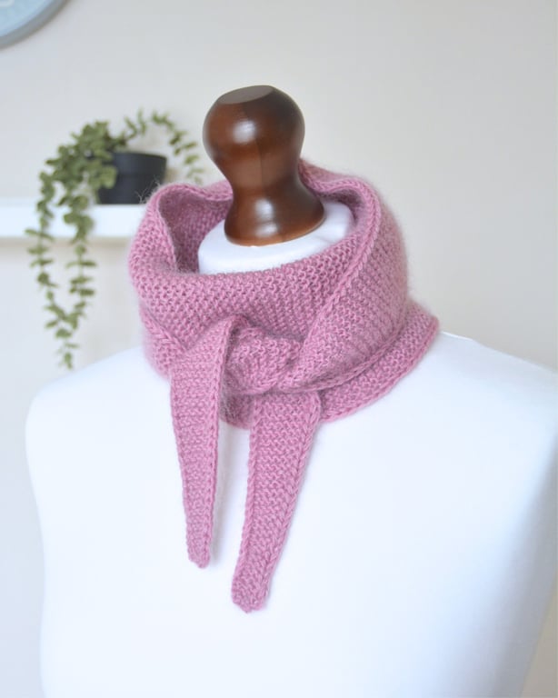Knitted Scarf Small Triangle Scarflette Harmony Scarf Merino Silk Dusky Pink