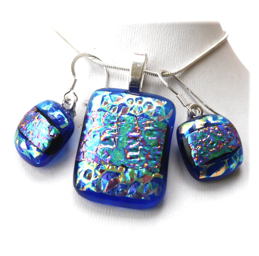 Dichroic Glass Pendant Earring Set 073 Aqua Blue Sparkle and silver plated chain