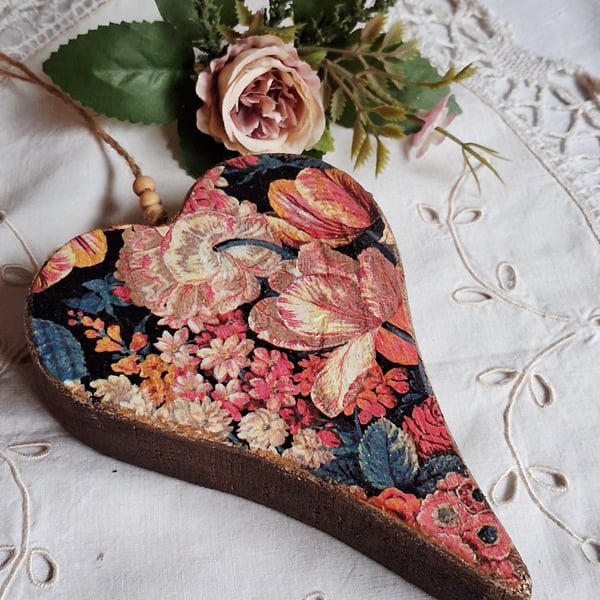 Chunky Wooden Floral Hanging Heart