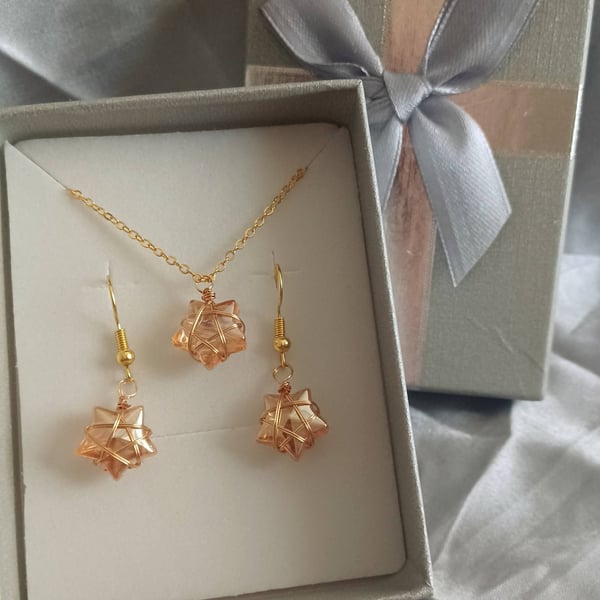 Wire Wrapped Star Necklace and Earrings - Orange