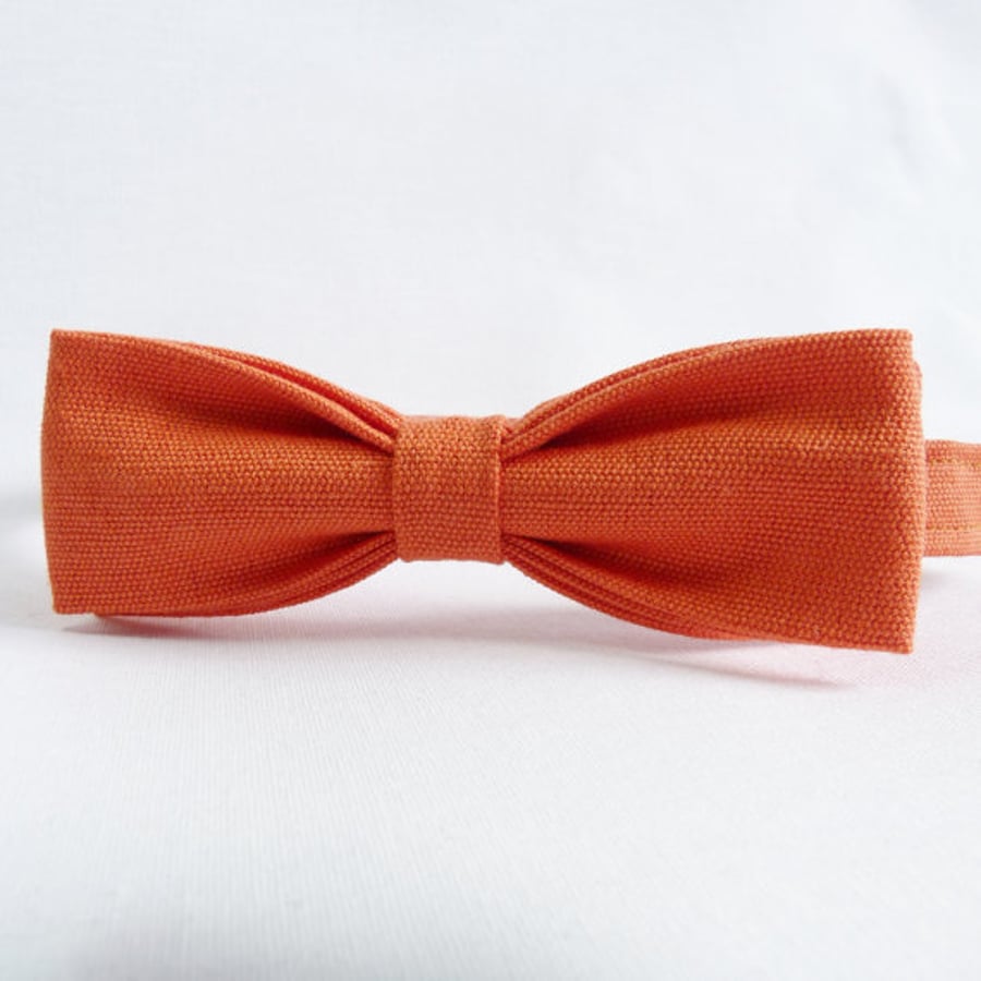 Mens Skinny Bow Tie - Tangerine Linen