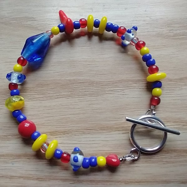 Eclectic bead bracelet 