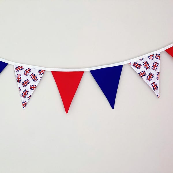 Great Britain cotton bunting. Red, Blue and Union Jack flags. 1 meter plus ties.