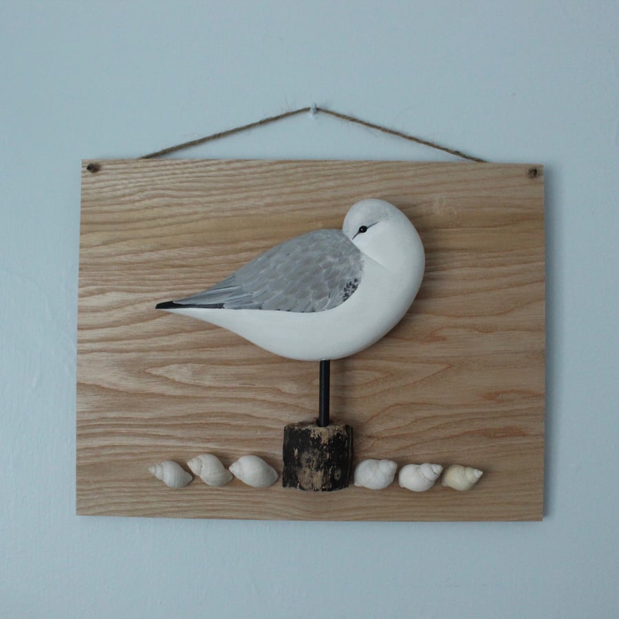 Sleepy sanderling wall hanging