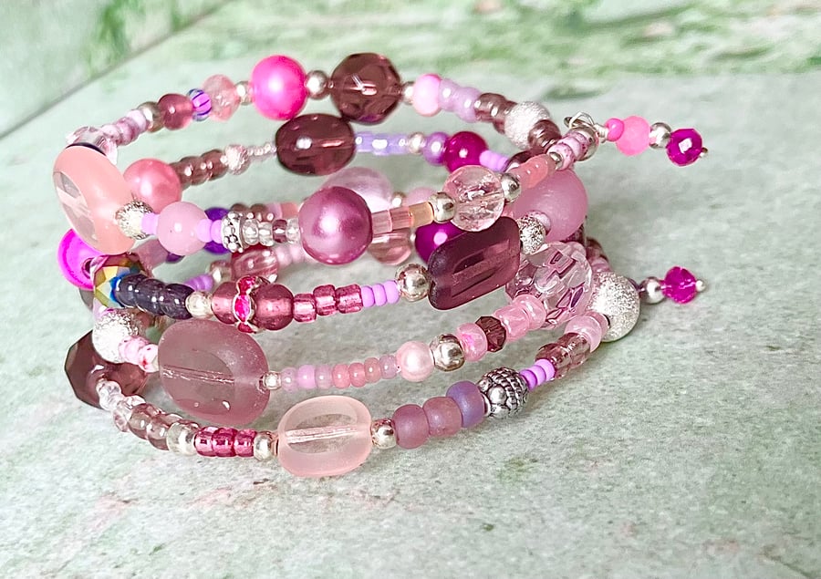 Pink Glass Bead Memory Wire Bracelet .234
