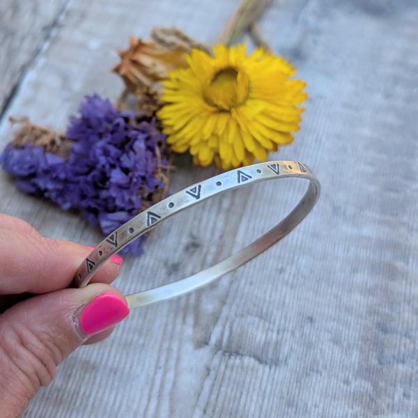 Sterling Silver Geometric Patterned Bangle - JBJ5009