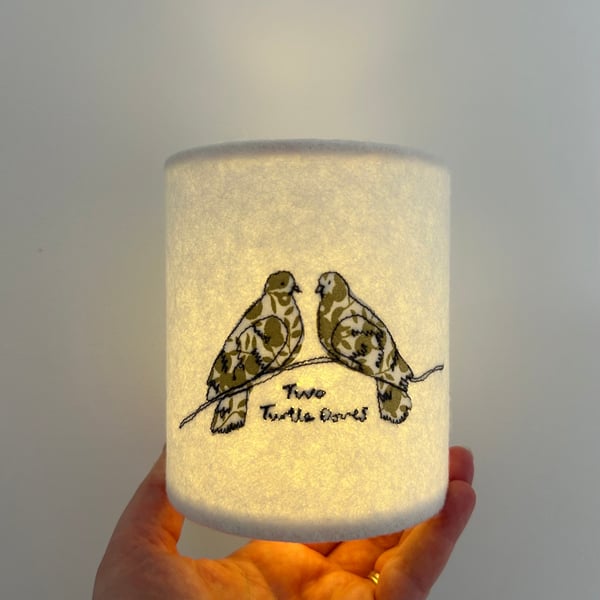 Lantern embroidered Two Turtle Doves