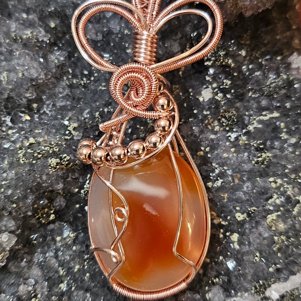 Flourish Dyed Agate Pendant 