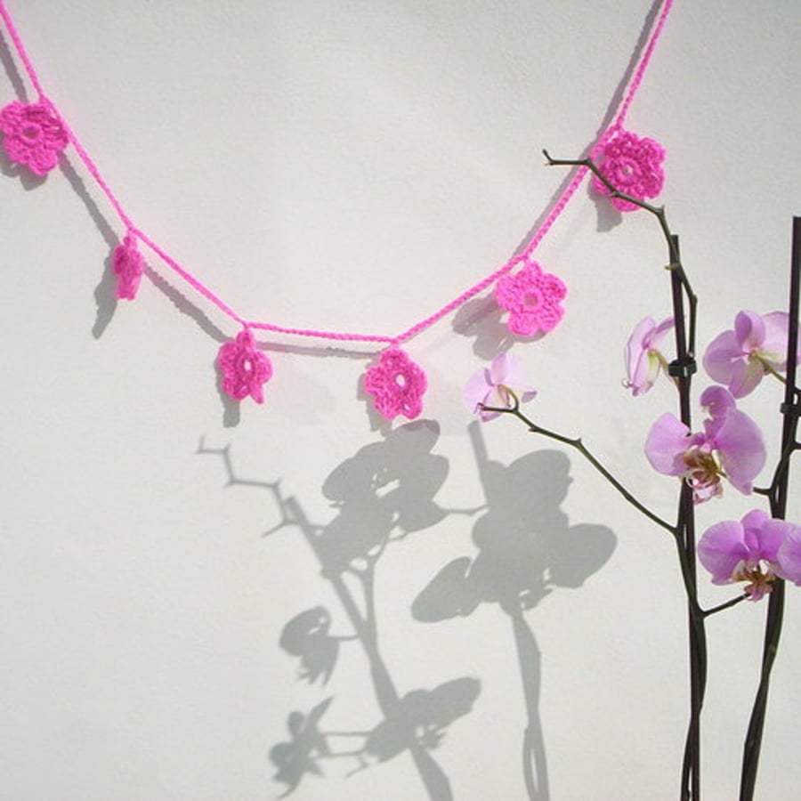pink crochet garland, flower bunting.