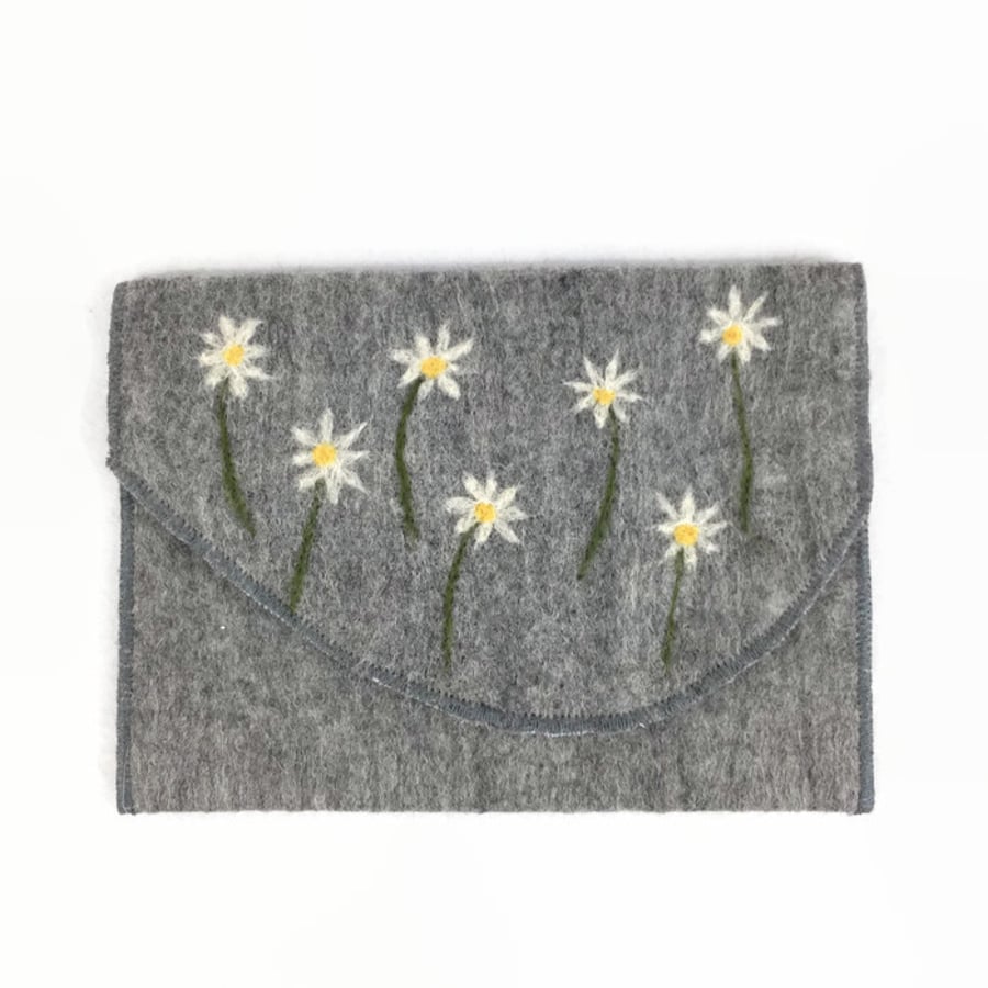 Hand felted handy pouch, travel wallet, clutch purse with daisy design