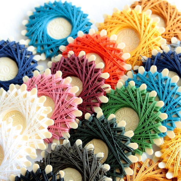 3-ply French Linen Sewing Thread Lin Retors on a Star Card