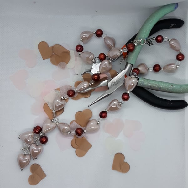 NL34 Pink ceramic hearts and freshwater pearl necklace