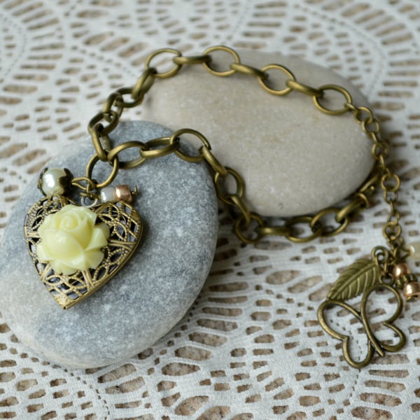 Heart Shaped Locket Bracelet