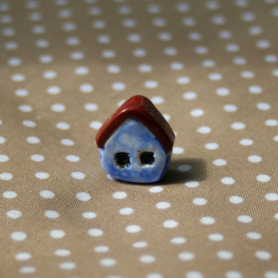 Blue Country Cottage Bead