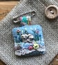 Liberty fabric felt lace charm brooch badge - Image 3