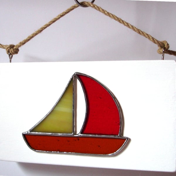 STAINED GLASS BOAT WALL PLAQUE