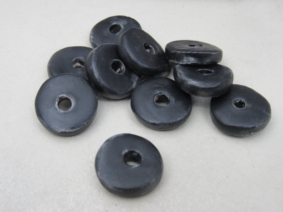 10 Medium Coal Black Glazed Ceramic Washer Beads