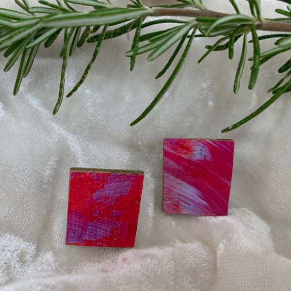 Stainless steel post earrings 