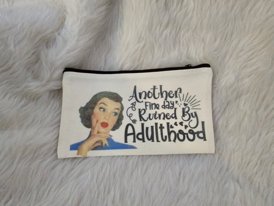 Small zipped toiletries bag, pencil case, notions bag - Another fine day