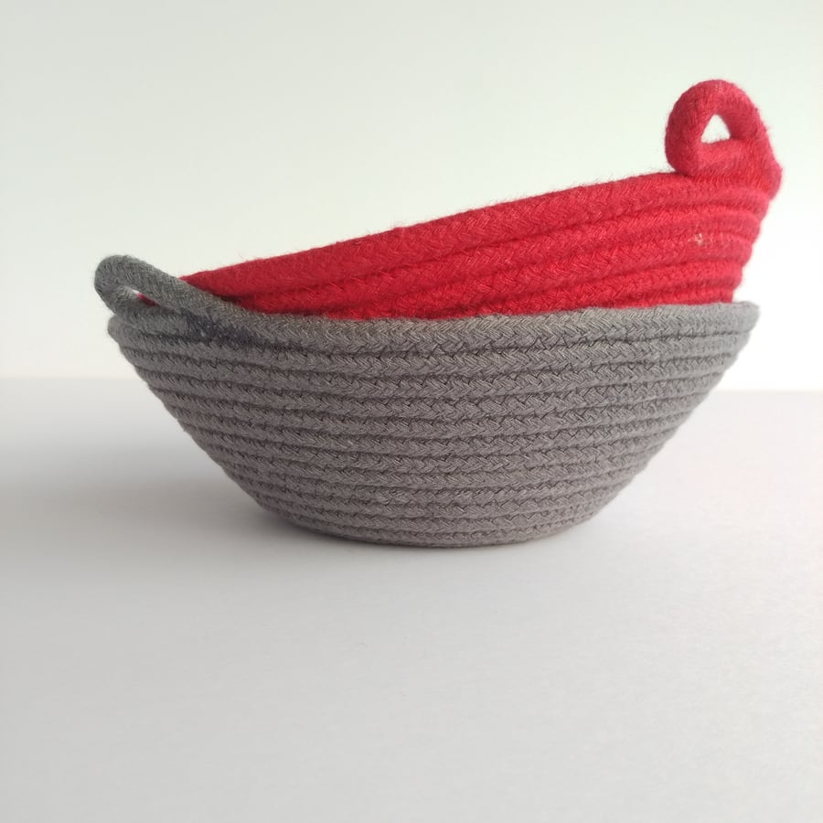 Large Freshwater Bowl made from dark grey coloured cotton rope