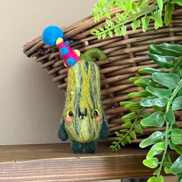 Party Pickle Pink Hat