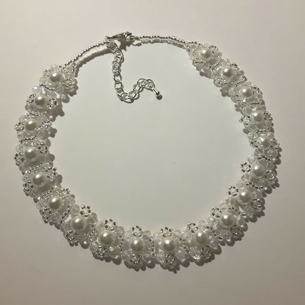 White Glass Pearl & Crystal Bead Choker Necklace 13"