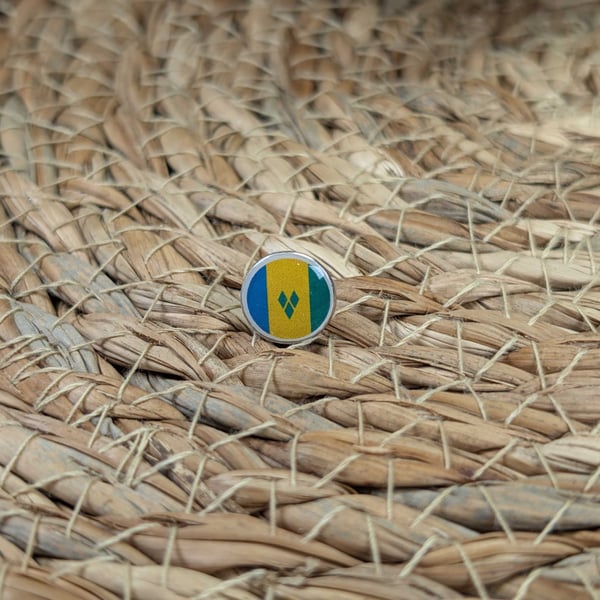 Saint Vincent and the Grenadines Flag Map pin For Wood Map