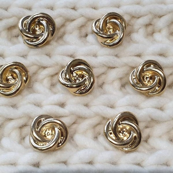 3 4" 19mm 30L Gold Knot Buttons Light weight