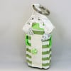 Beach hut keyring  (green stripe with bunting) 