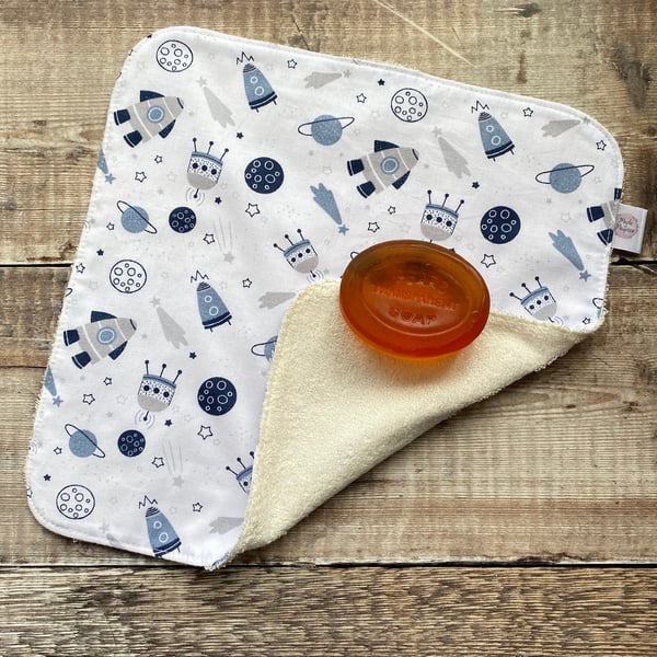 Organic Bamboo Cotton Wash Face Wipe Cloth Flannel White Blue Moon Space Rockets
