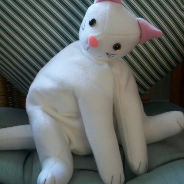PDF PATTERN FOR A CUDDLE CAT DEMENTIA TOY