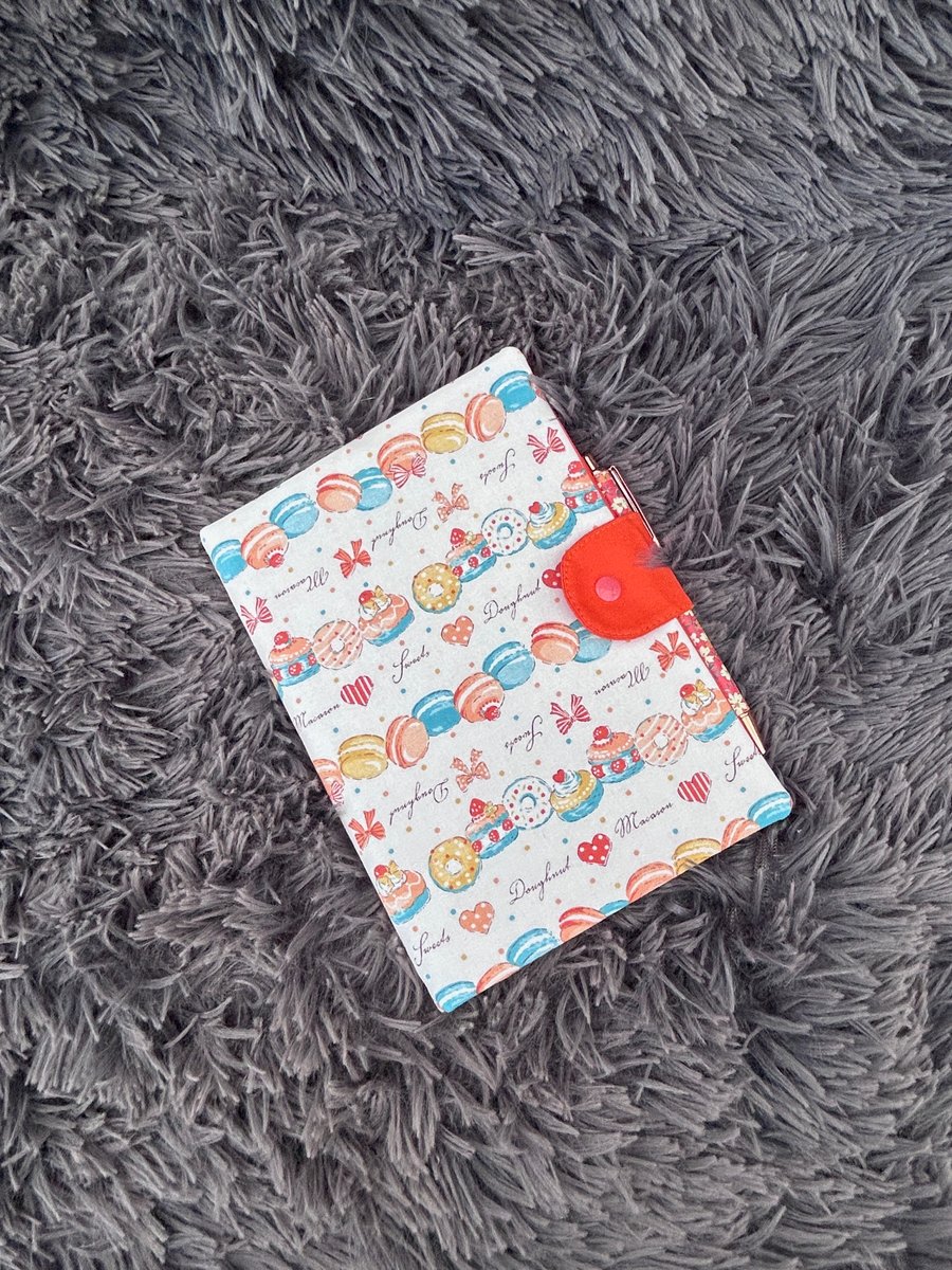 Cotton-Covered A5 Notebook with Pen - cakes print