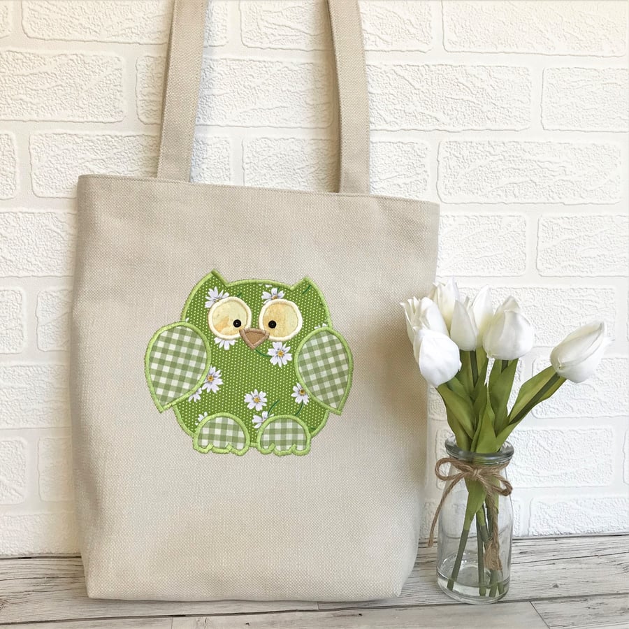 Owl tote bag in cream with green daisy print owl